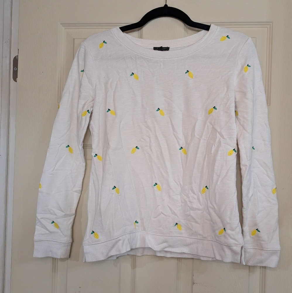 White Pullover Top P (T09)